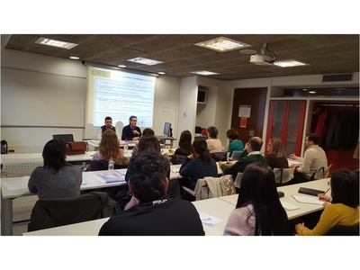 Sesión formativa en Murcia, con la presencia del director general de Juventud de la Región de Murcia
