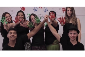 Fotograma vídeo Convivencia TV de la Fundación Atenea, jóvenes de Villarejo d