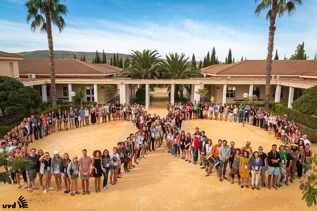 Participantes de la decimoséptima Universidad de Juventud y Desarrollo, en el Ceulaj