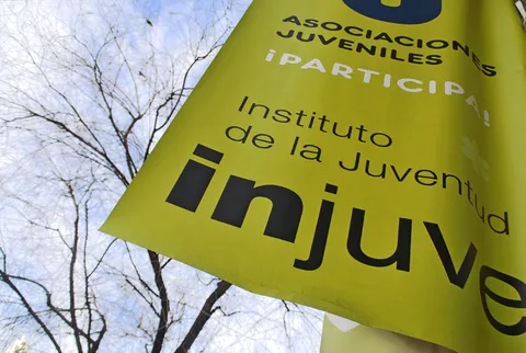 Fachada de la sede del INJUVE, c/José Ortega y Gasset