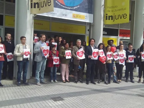 Concentración por las víctimas de la intolerancia y de los delitos de odio