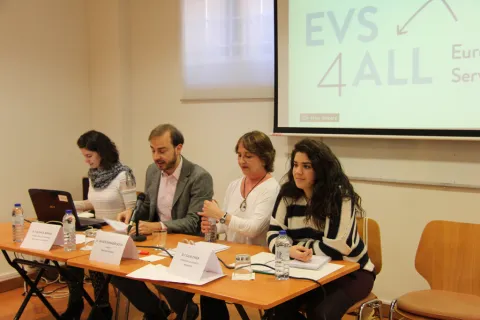El director general del Injuve, Javier Dorado, durante su intervención en la jornada Jóvenes por el cambio social