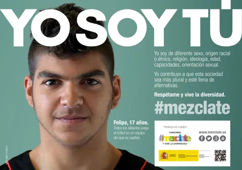 Cartel de la Campaña Yo soy tú. Mézclate