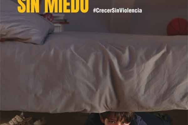 Cartel de la campaña crecer sin violencia